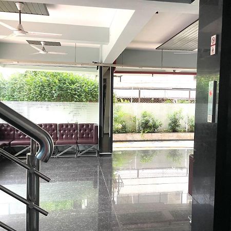 Hotel Airport Kk Nagpur Esterno foto